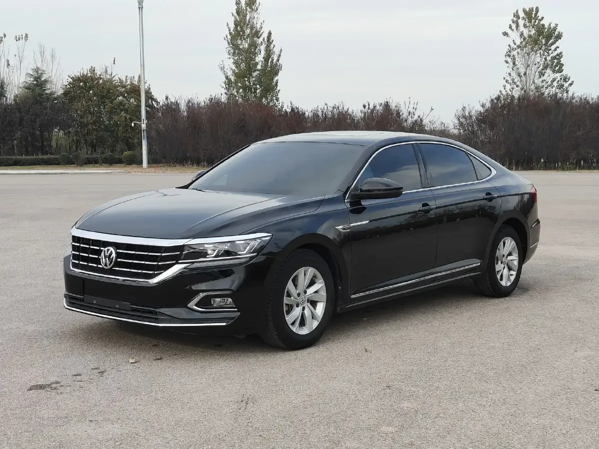 2019 Volkswagen Passat 1.4T 150HP L4 7DCT