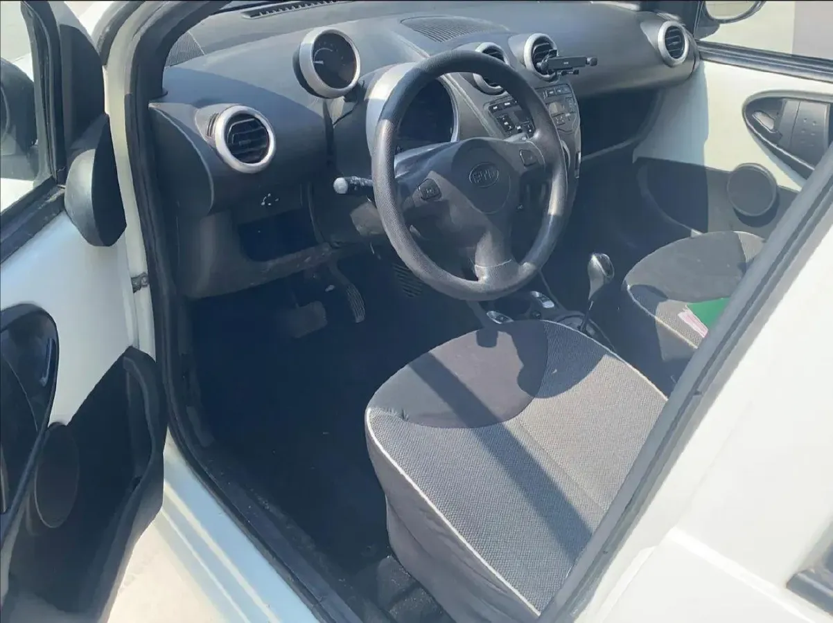 2015 BYD F0 1.0L 68HP L3 5AMT,autocango,china used car exporter,china ev exporter,chinese used car exporter,chinese used ev exporter