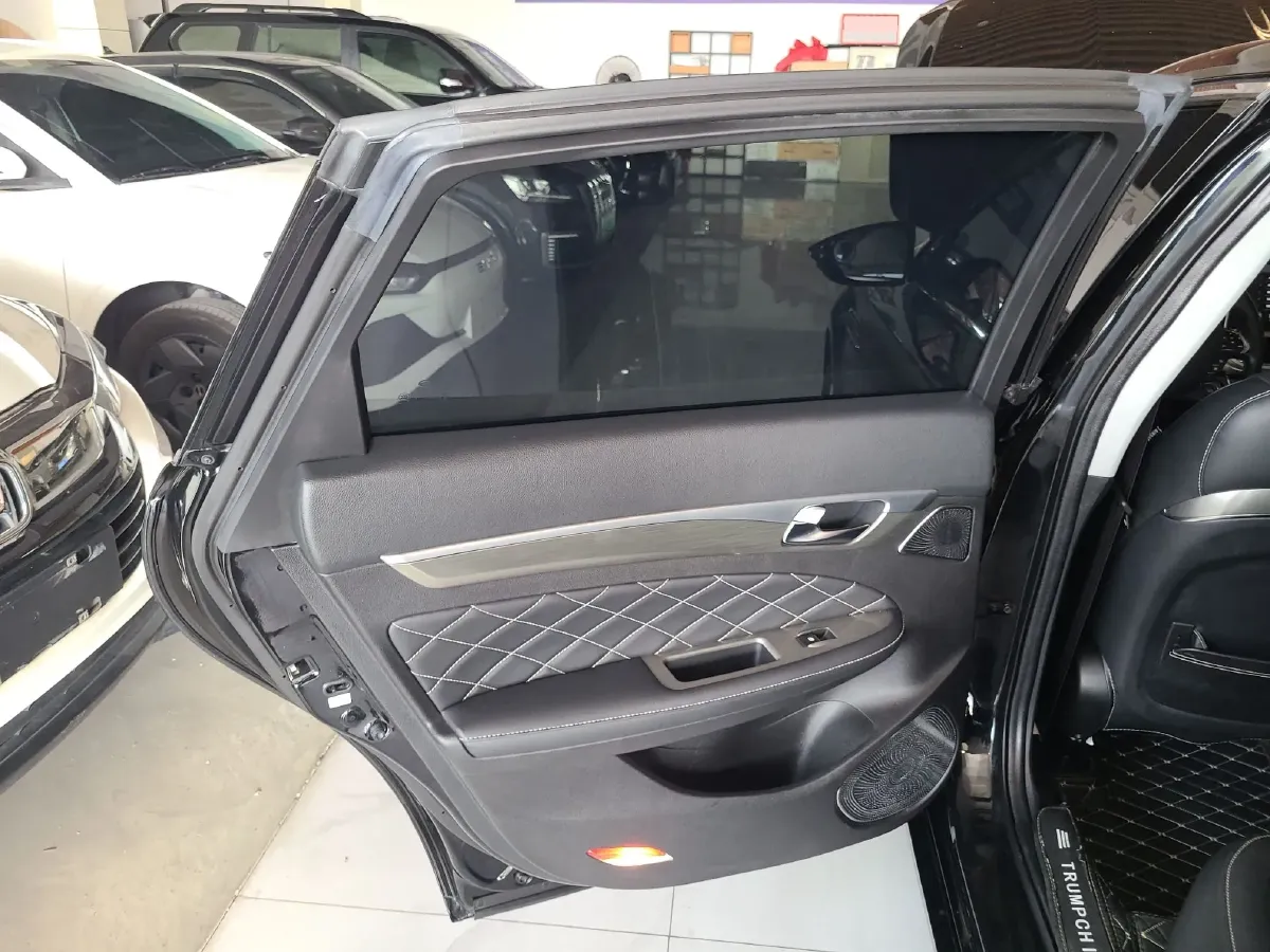 2017 GAC Trumpchi GA8 1.8T 188HP L4 6AT,autocango,china used car exporter,china ev exporter,chinese used car exporter,chinese used ev exporter