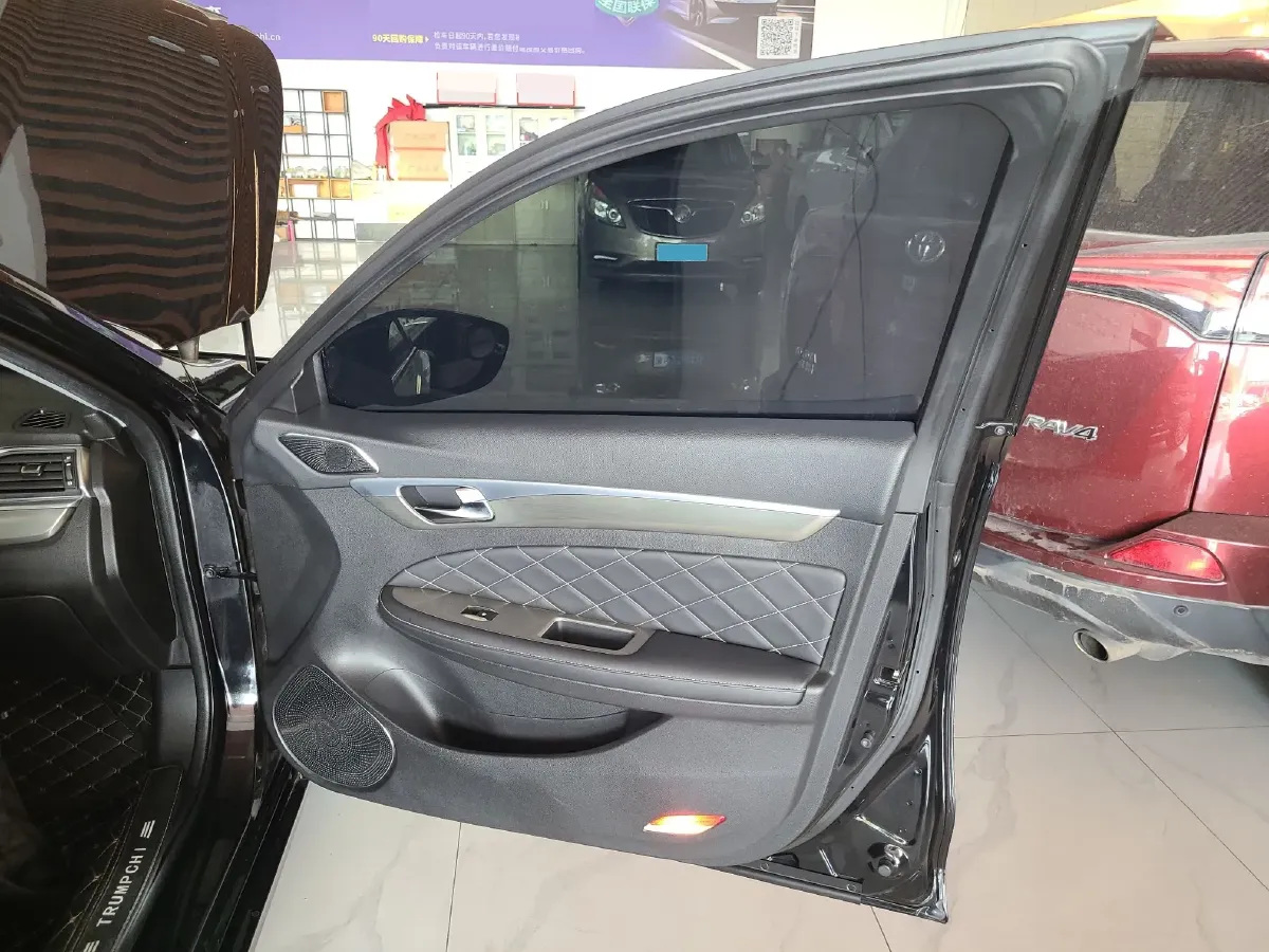 2017 GAC Trumpchi GA8 1.8T 188HP L4 6AT,autocango,china used car exporter,china ev exporter,chinese used car exporter,chinese used ev exporter