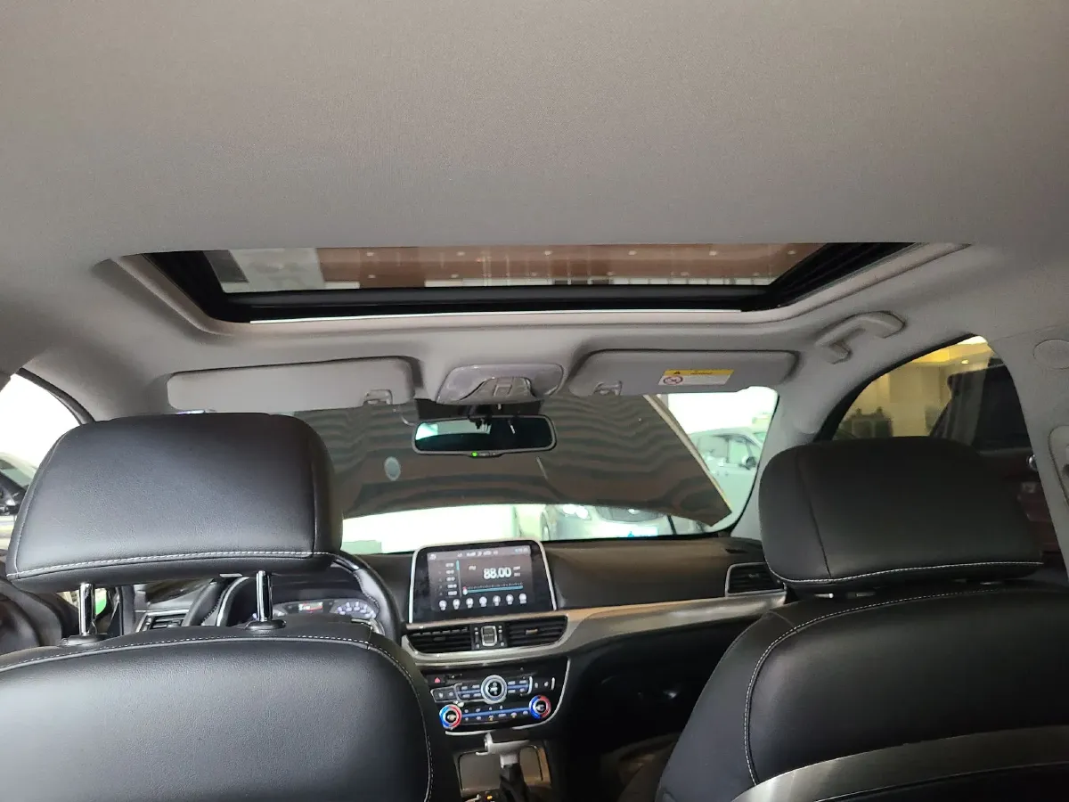 2017 GAC Trumpchi GA8 1.8T 188HP L4 6AT,autocango,china used car exporter,china ev exporter,chinese used car exporter,chinese used ev exporter