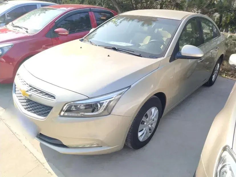 2015 Chevrolet Cruze 1.5L 113HP L4 5MT