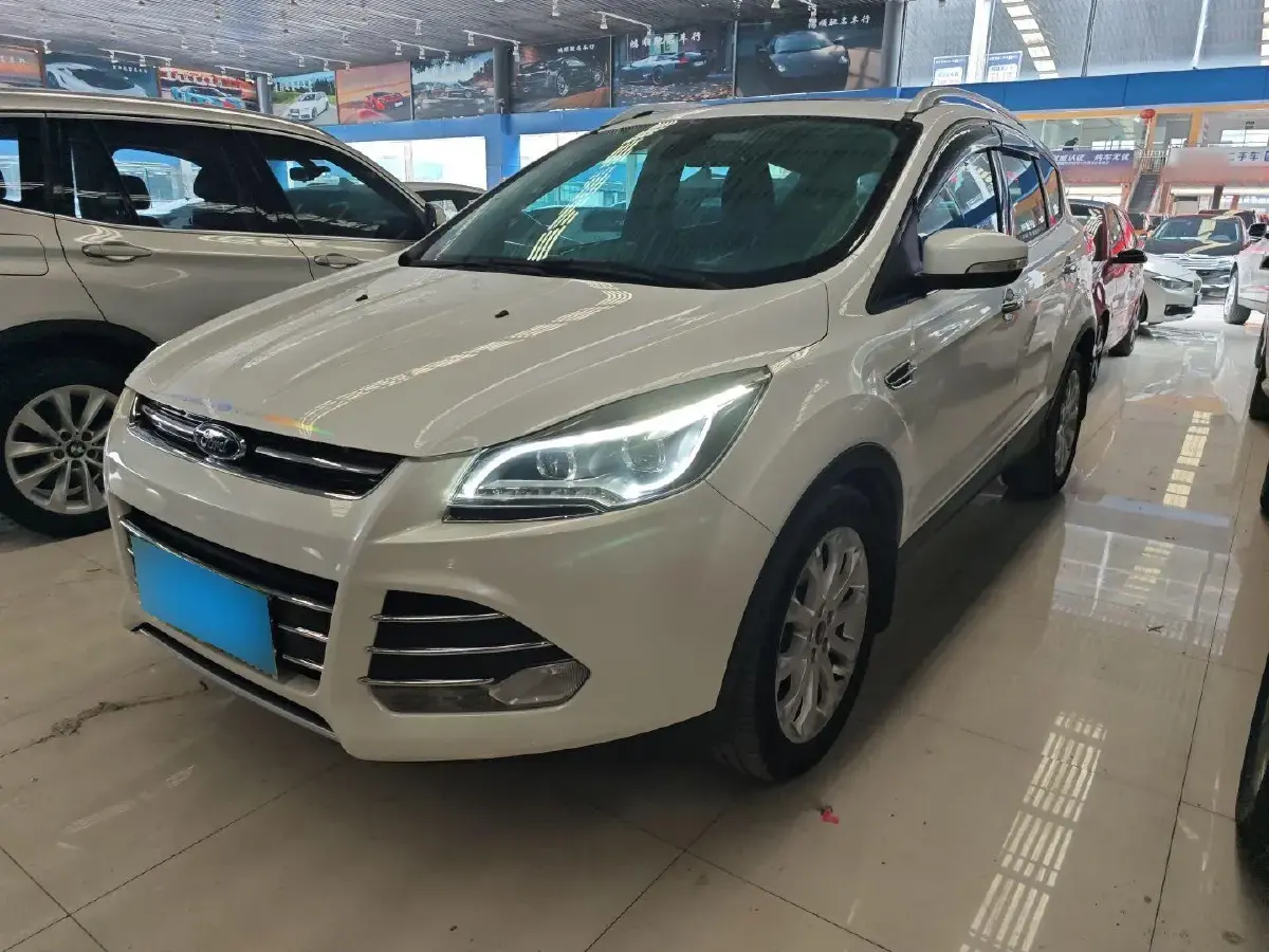 2015 Ford Kuga 1.5T 181HP L4 6AT