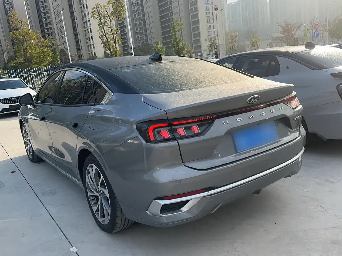 2023 Ford Mondeo 1.5T 190HP L4 8AT,autocango,china used car exporter,china ev exporter,chinese used car exporter,chinese used ev exporter