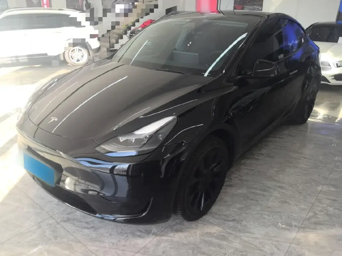 2023 Tesla Model Y BEV 60KWH