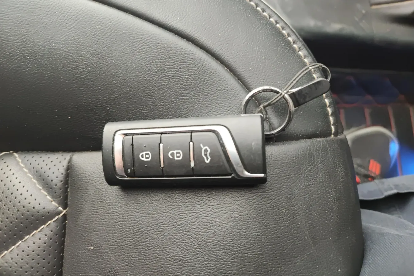 2017 GAC Trumpchi GA8 1.8T 188HP L4 6AT,autocango,china used car exporter,china ev exporter,chinese used car exporter,chinese used ev exporter