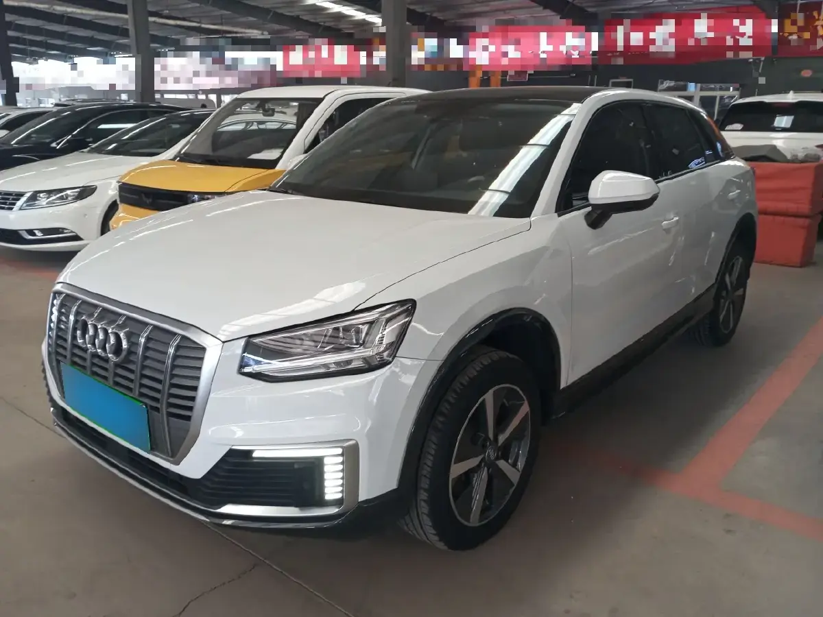 2019 Audi Q2L e-tron BEV 39.7KWH