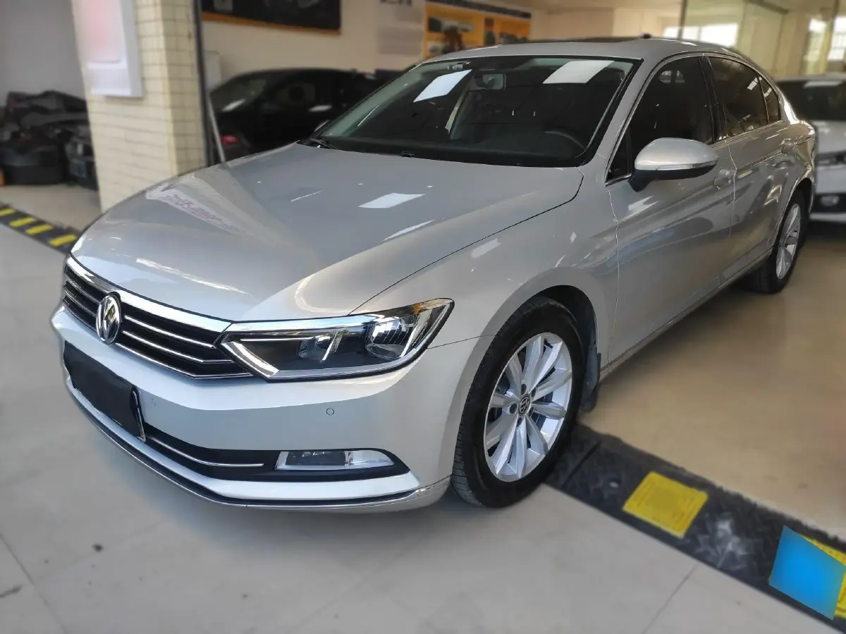 2017 Volkswagen Magotan 1.8T 180HP L4 7DCT