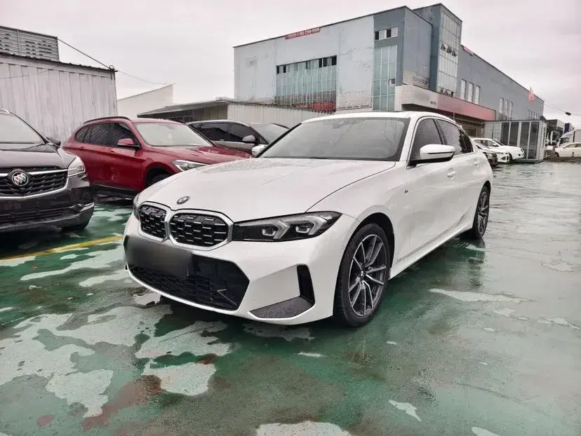 2023 BMW 3 Series 2.0T 184HP L4 8AT