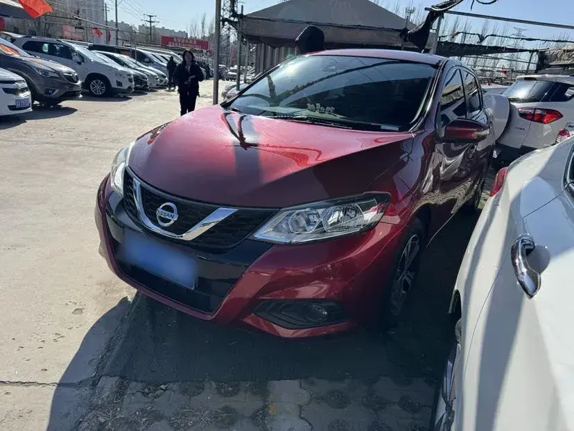 2016 Nissan Tiida 1.6L 126HP L4 CVT