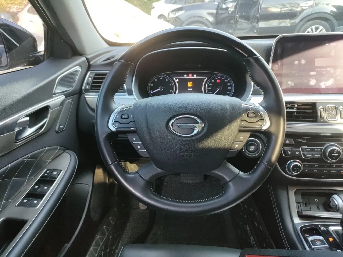 2017 GAC Trumpchi GA8 2.0T 197HP L4 6AT,autocango,china used car exporter,china ev exporter,chinese used car exporter,chinese used ev exporter