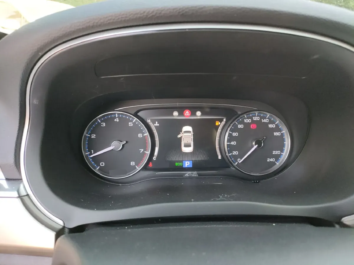 2017 GAC Trumpchi GA8 2.0T 197HP L4 6AT,autocango,china used car exporter,china ev exporter,chinese used car exporter,chinese used ev exporter