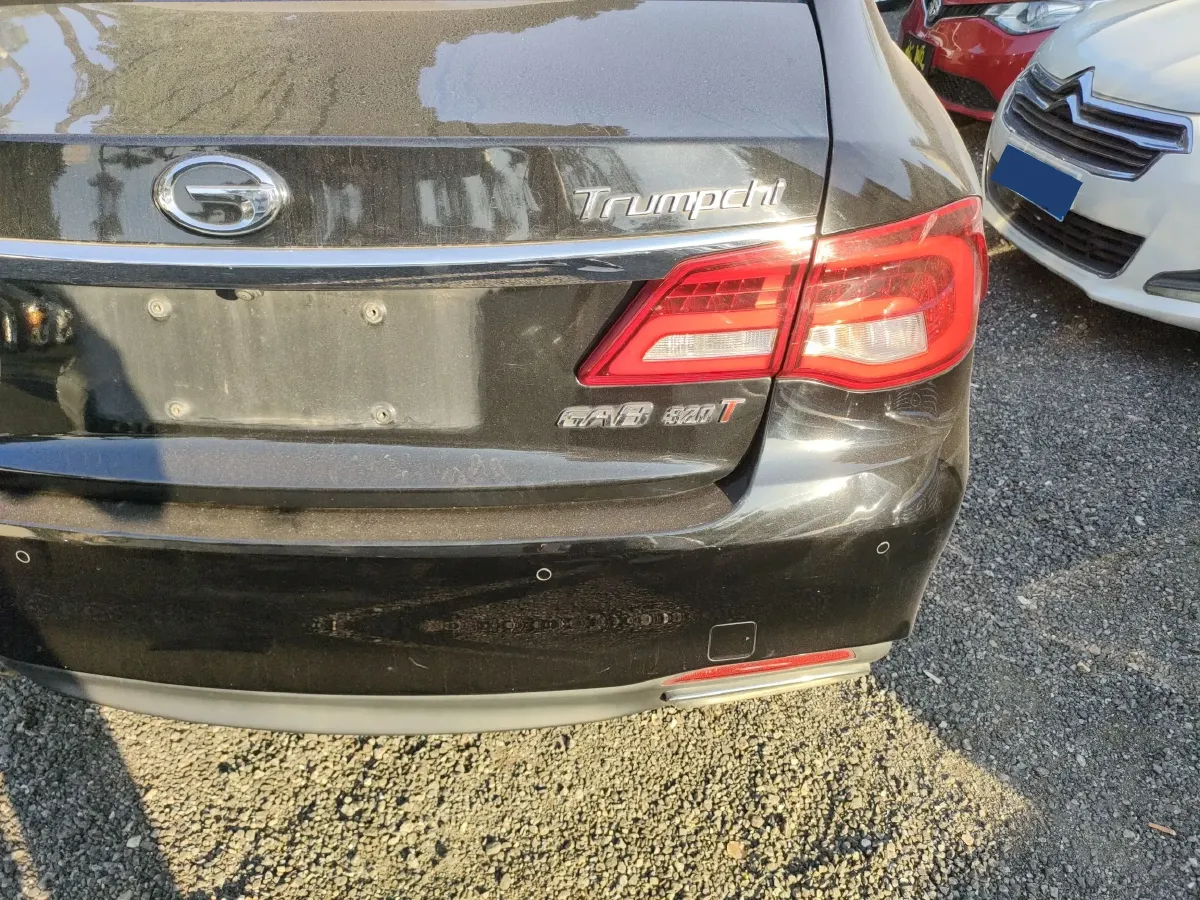 2017 GAC Trumpchi GA8 2.0T 197HP L4 6AT,autocango,china used car exporter,china ev exporter,chinese used car exporter,chinese used ev exporter