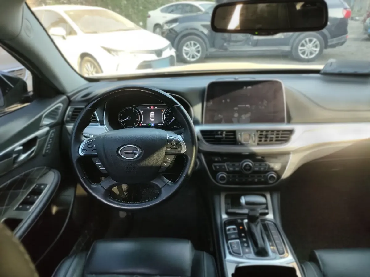 2017 GAC Trumpchi GA8 2.0T 197HP L4 6AT,autocango,china used car exporter,china ev exporter,chinese used car exporter,chinese used ev exporter