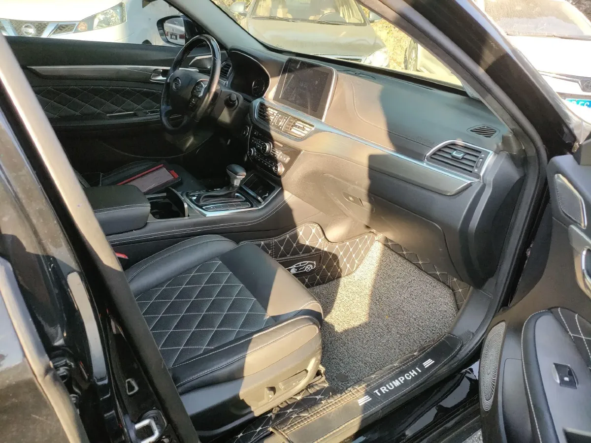 2017 GAC Trumpchi GA8 2.0T 197HP L4 6AT,autocango,china used car exporter,china ev exporter,chinese used car exporter,chinese used ev exporter