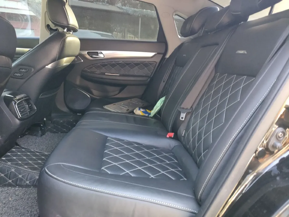 2017 GAC Trumpchi GA8 2.0T 197HP L4 6AT,autocango,china used car exporter,china ev exporter,chinese used car exporter,chinese used ev exporter