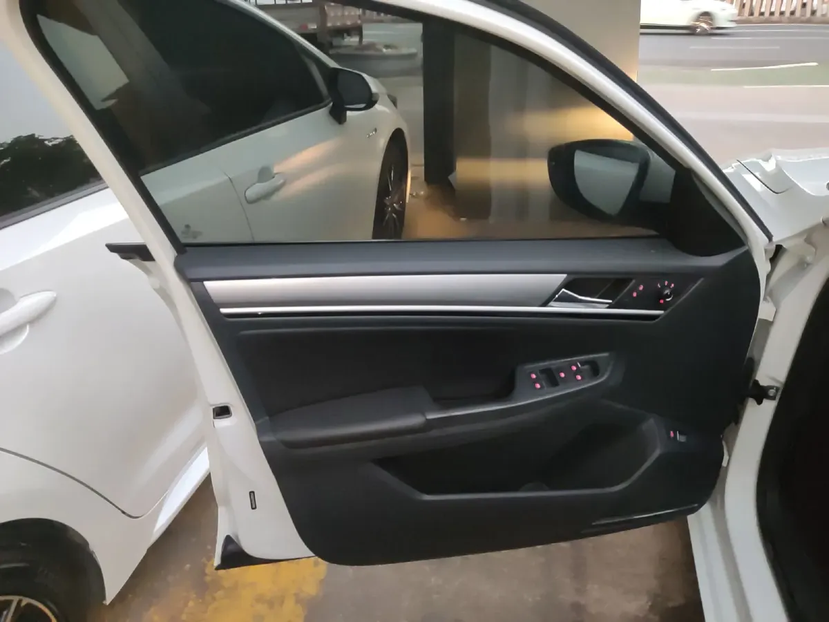 2016 Volkswagen Bora 1.6L 110HP L4 6AT,autocango,china used car exporter,china ev exporter,chinese used car exporter,chinese used ev exporter