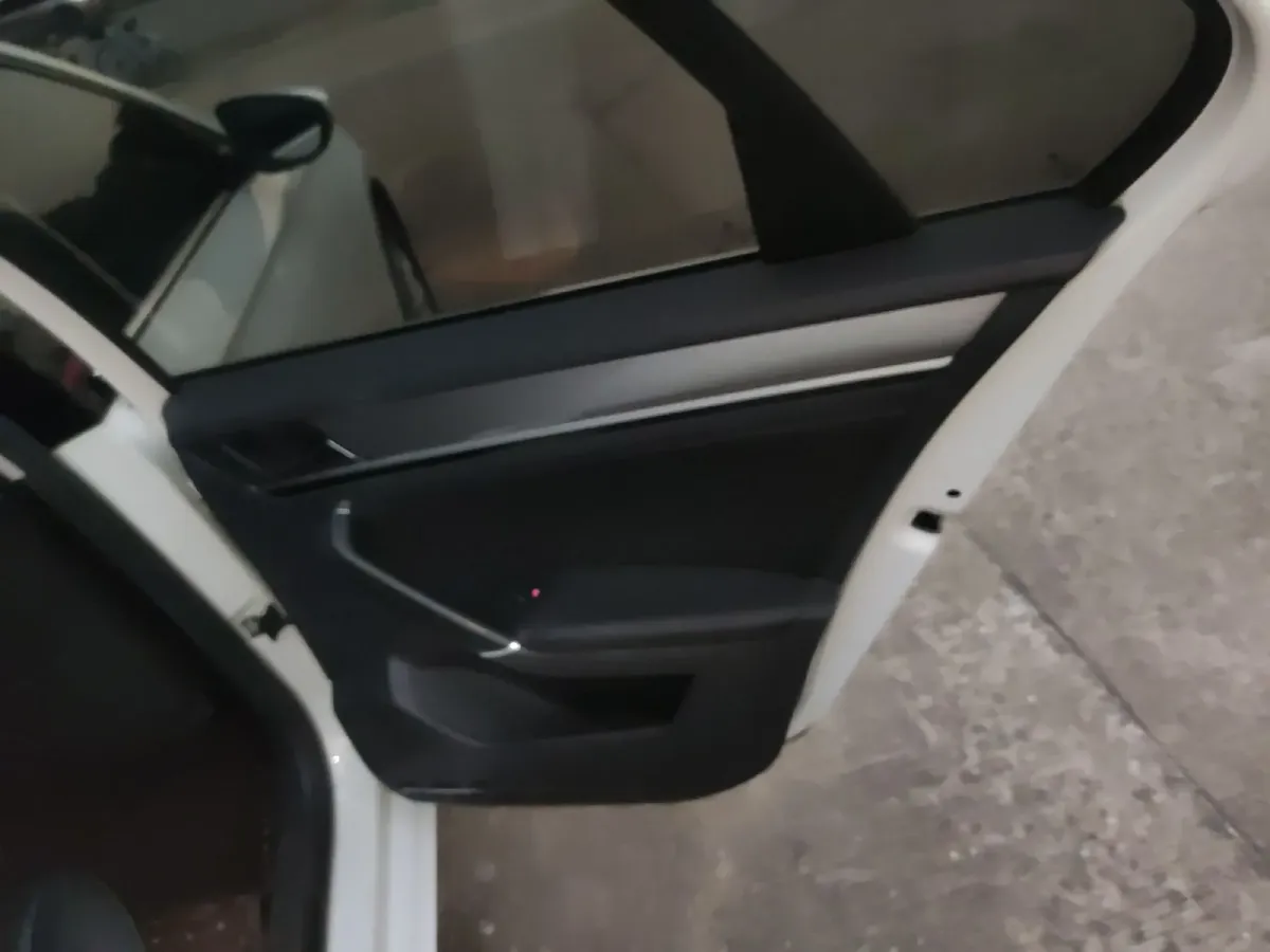 2016 Volkswagen Bora 1.6L 110HP L4 6AT,autocango,china used car exporter,china ev exporter,chinese used car exporter,chinese used ev exporter