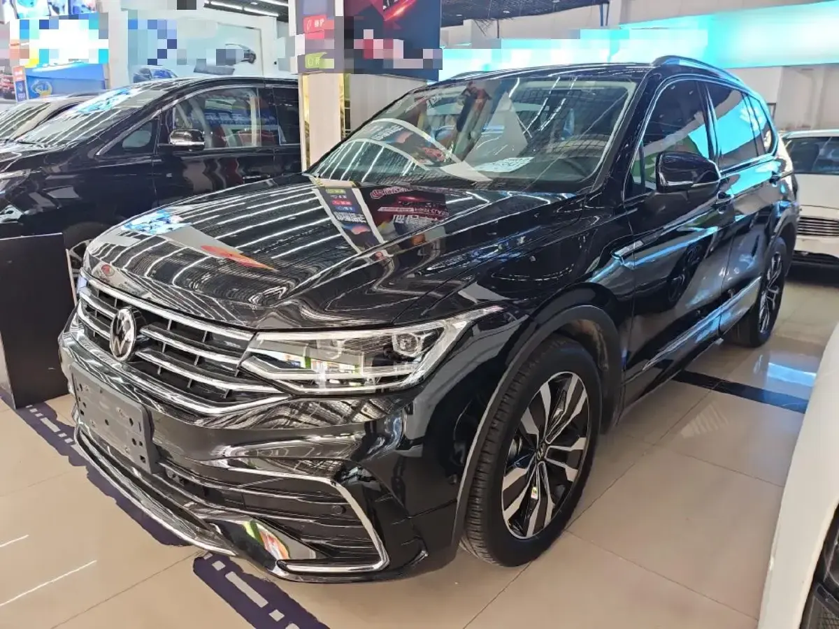 2024 Volkswagen Tiguan L 2.0T 186HP L4 7DCT