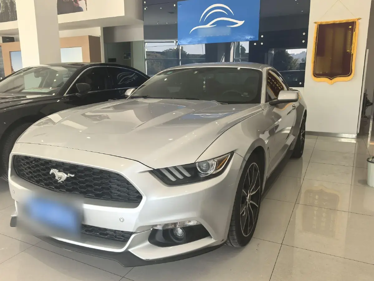2020 Ford Mustang 2.3T 299HP L4 10AT