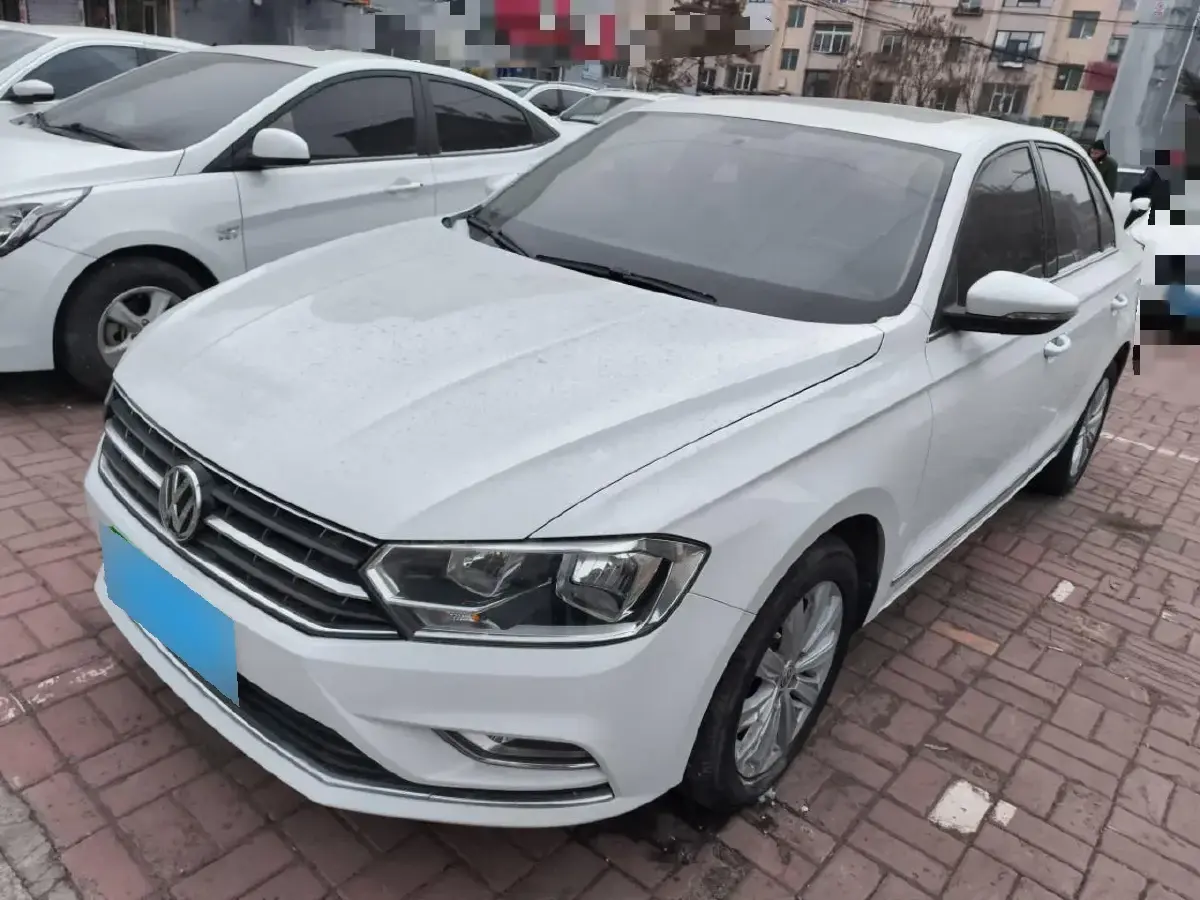 2017 Volkswagen Bora 1.6L 110HP L4 6AT