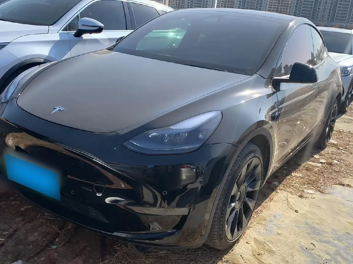 2021 Tesla Model Y BEV 60KWH