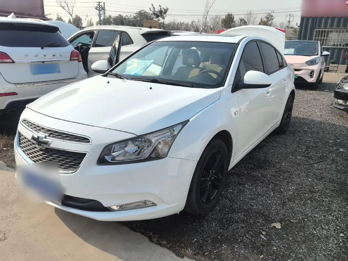 2015 Chevrolet Cruze 1.5L 113HP L4 6AT
