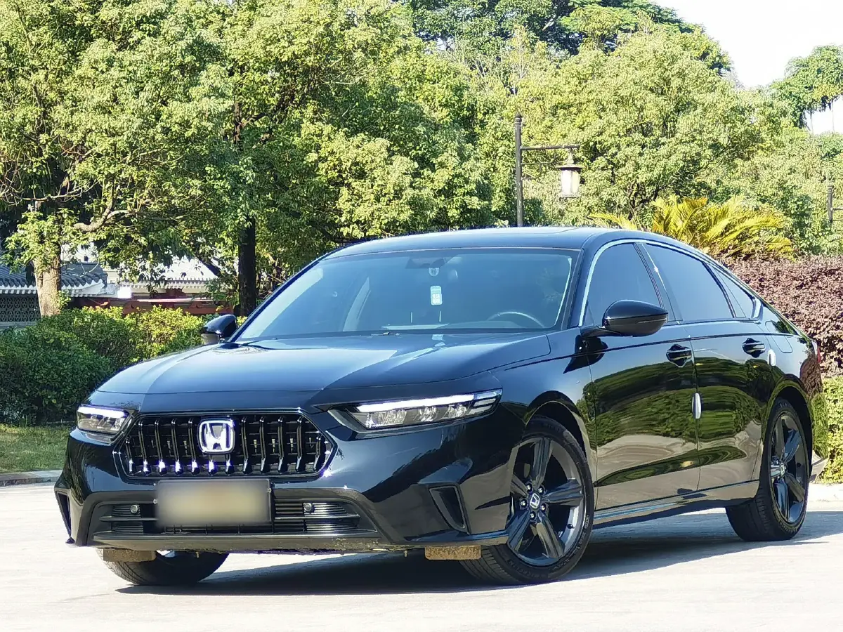 2024 Honda Inspire 1.5T 192HP L4 CVT