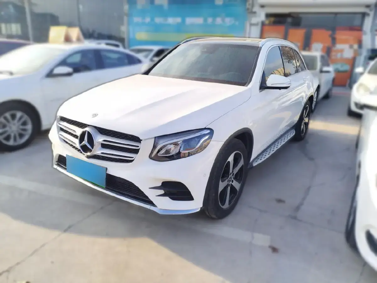 2018 Mercedes-Benz GLC Class 2.0T 211HP L4 9AT