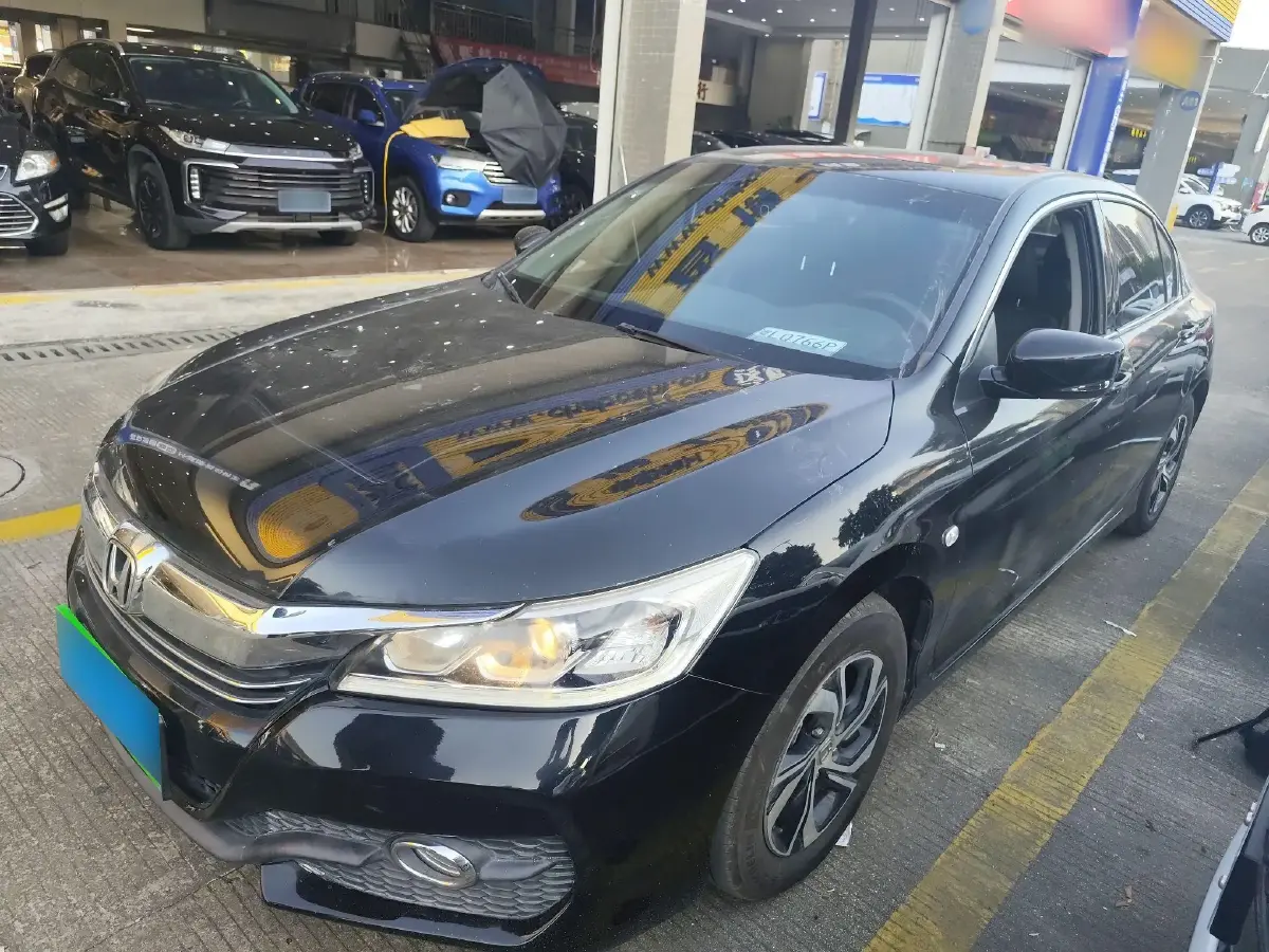 2016 Honda Accord 2.0L 155HP L4 CVT