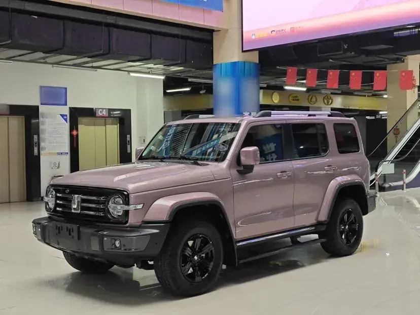 2021 Tank 300 2.0T 227HP L4 8AT