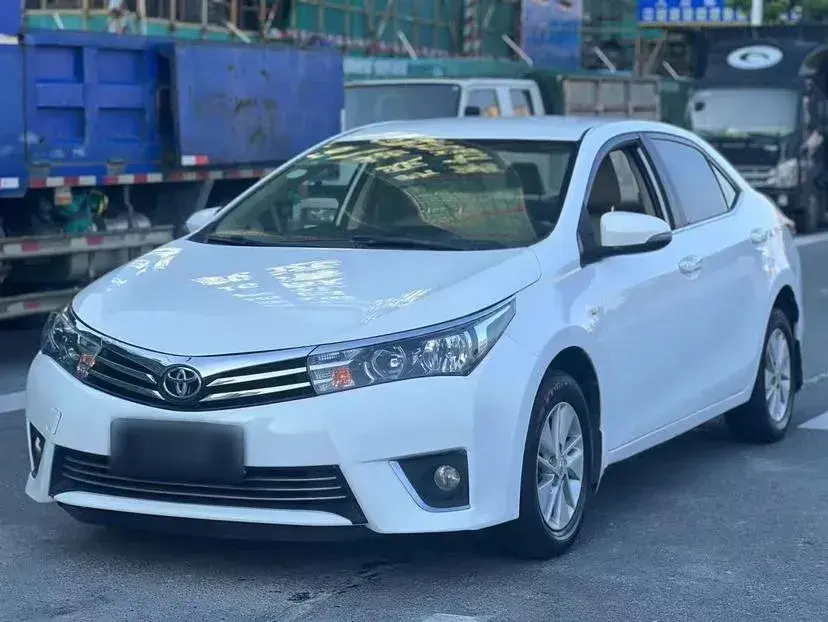 2014 Toyota Corolla 1.6L 122HP L4 CVT