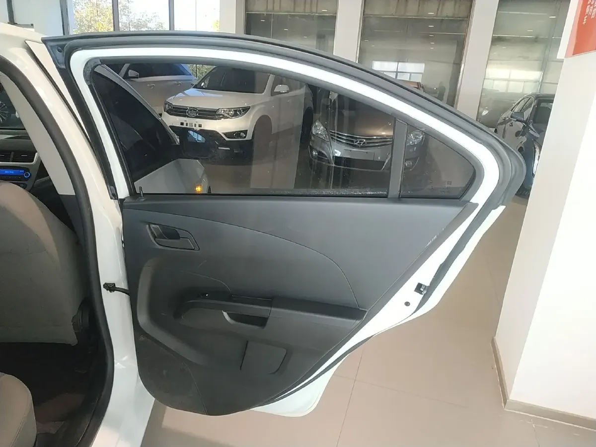 2014 Chevrolet Aveo 1.4L 103HP L4 6AT,autocango,china used car exporter,china ev exporter,chinese used car exporter,chinese used ev exporter