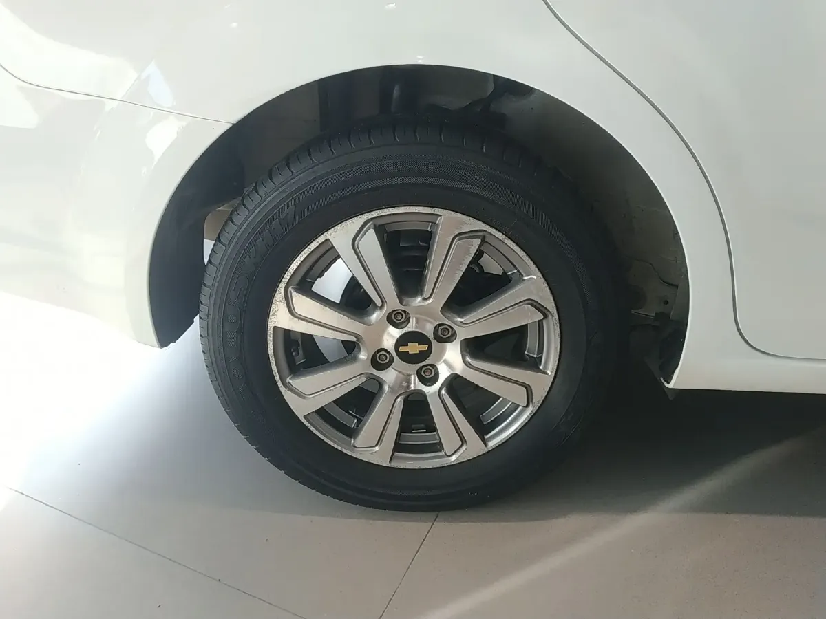 2014 Chevrolet Aveo 1.4L 103HP L4 6AT,autocango,china used car exporter,china ev exporter,chinese used car exporter,chinese used ev exporter