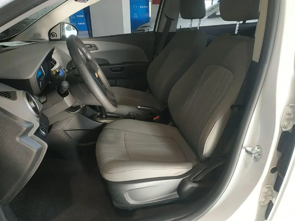 2014 Chevrolet Aveo 1.4L 103HP L4 6AT,autocango,china used car exporter,china ev exporter,chinese used car exporter,chinese used ev exporter