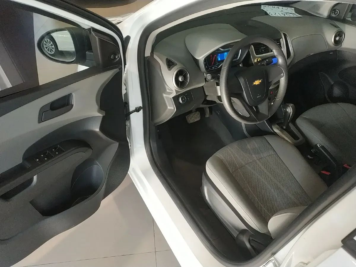2014 Chevrolet Aveo 1.4L 103HP L4 6AT,autocango,china used car exporter,china ev exporter,chinese used car exporter,chinese used ev exporter