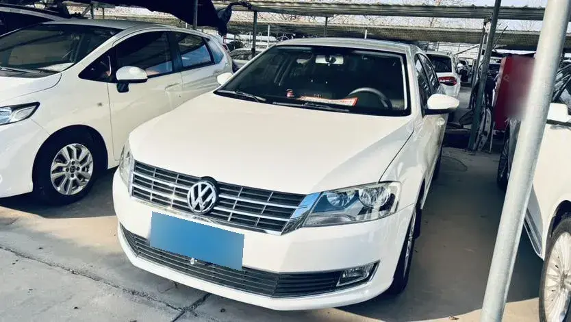 2013 Volkswagen Lavida 1.6L 110HP L4 6AT