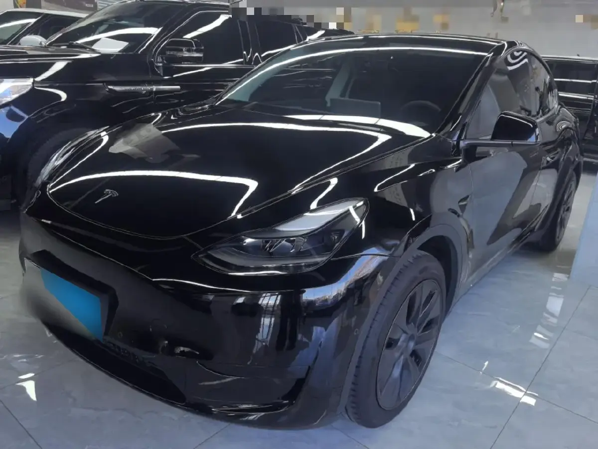 2023 Tesla Model Y BEV 60KWH