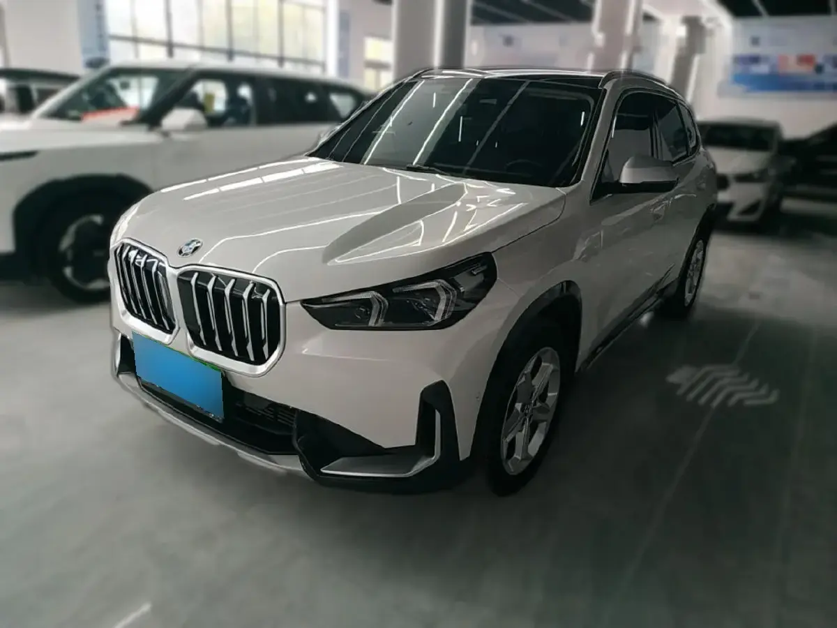 2023 BMW X1 1.5T 156HP L3 7DCT