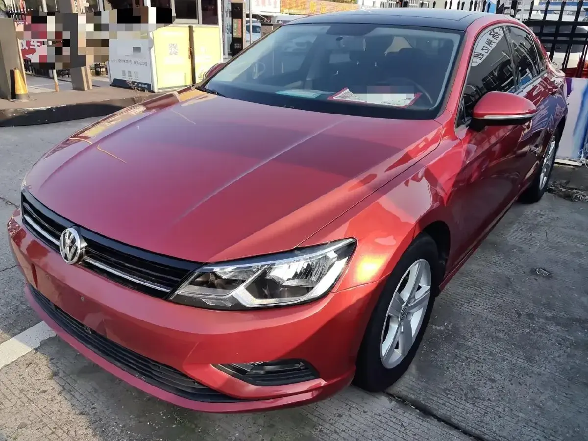 2017 Volkswagen Lamando 1.4T 131HP L4 7DCT