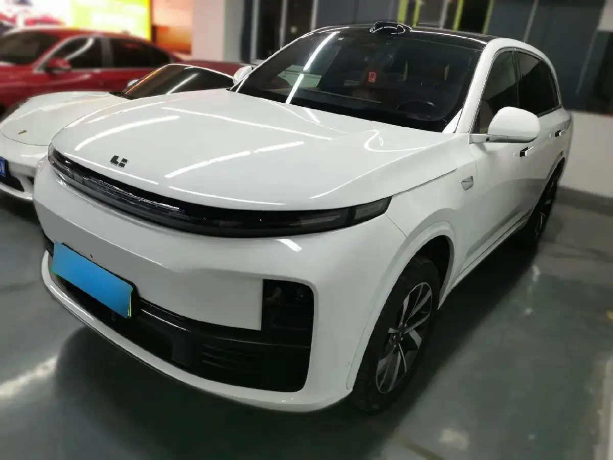 2023 Li L7 Range Extended 154HP REEV 40.9KWH