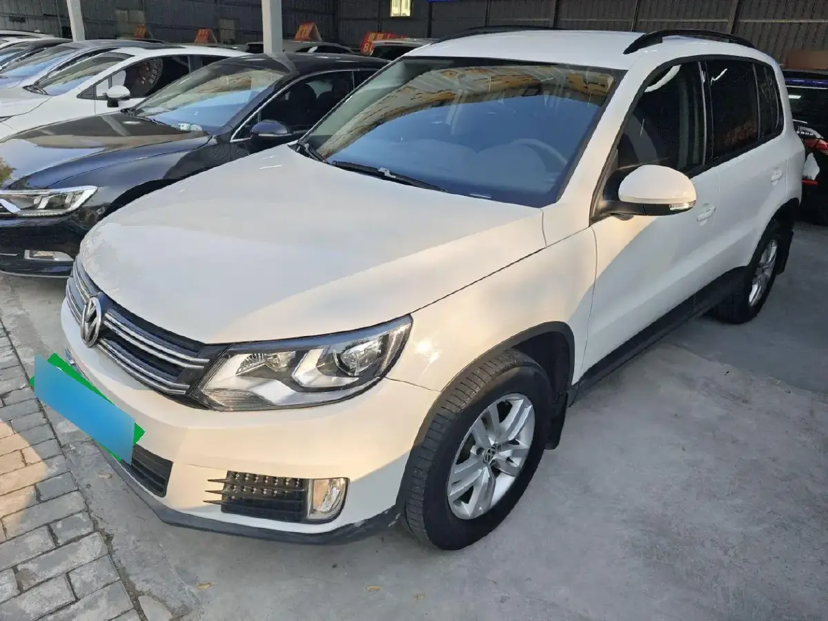 2015 Volkswagen Tiguan 1.8T 160HP L4 6AT