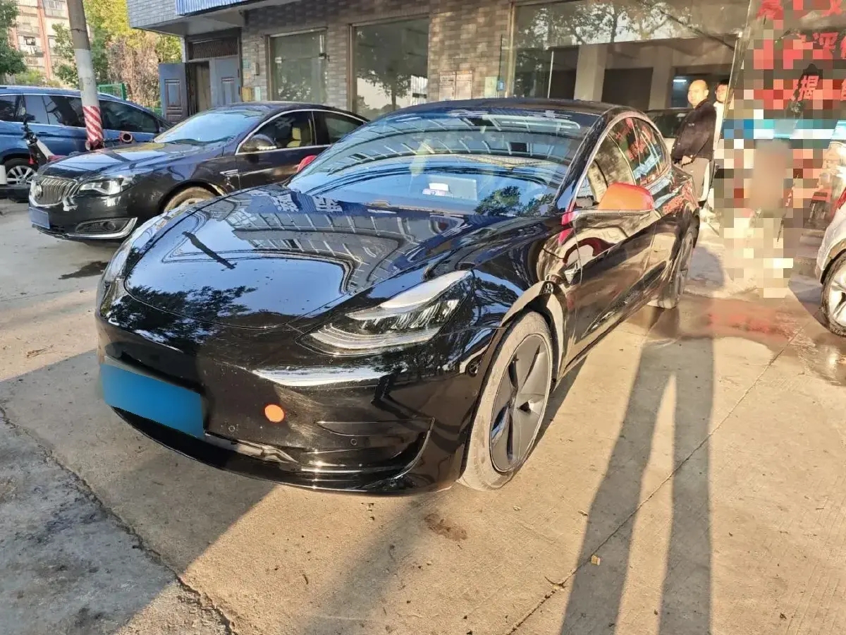 2019 Tesla Model 3 BEV 52KWH