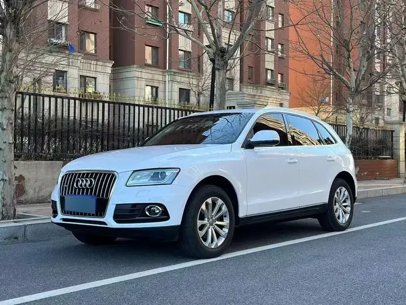 2015 Audi Q5 2.0T 224HP L4 8AT
