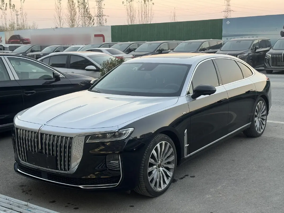 2022 HongQi H9 3.0T 283HP V6 7DCT