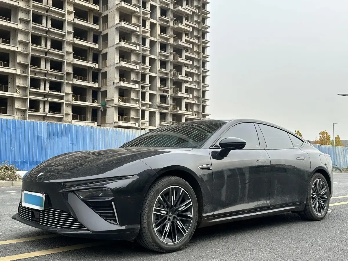 2022 Neta S Range Extended 231HP REEV 43.88KWH