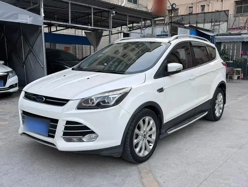 2015 Ford Kuga 1.5T 181HP L4 6AT