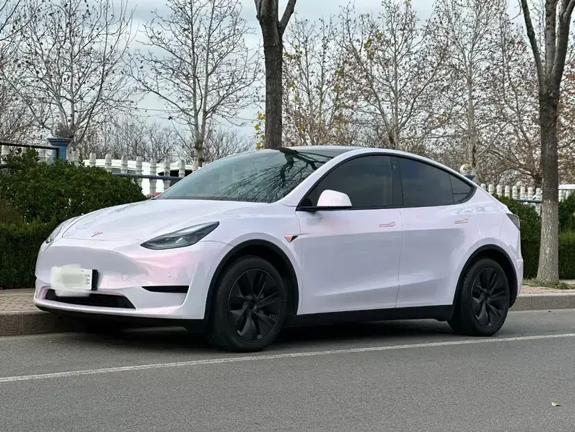 2023 Tesla Model Y BEV 60KWH