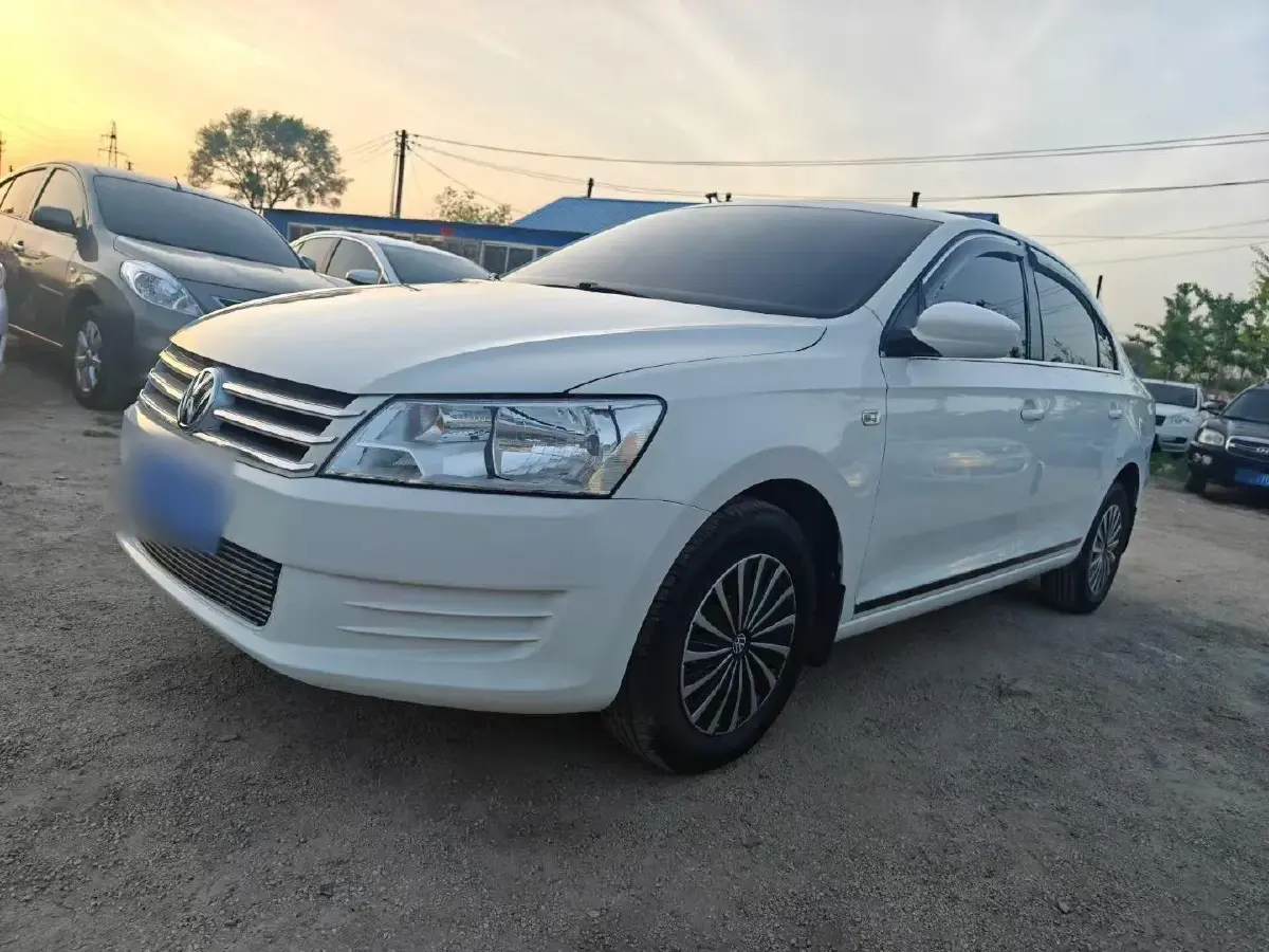 2015 Volkswagen Santana 1.4L 90HP L4 5MT
