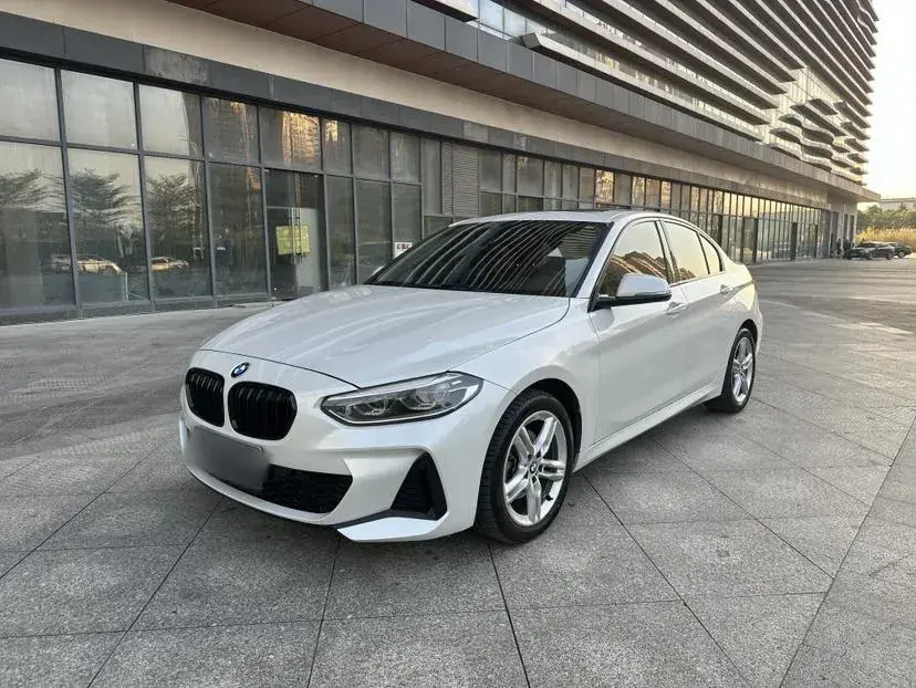 2019 BMW 1 Series 1.5T 136HP L3 6AT